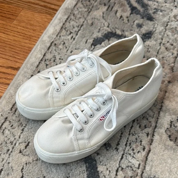 Superga White Canvas 2750 platform Lace-Up Sneakers size 39 - Picture 2 of 7